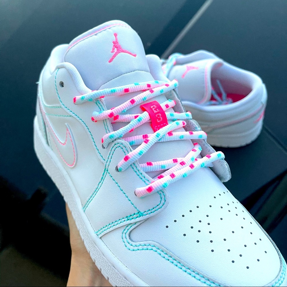 Air Jordan 1 Low GS “south beach” - Picture 3 of 9